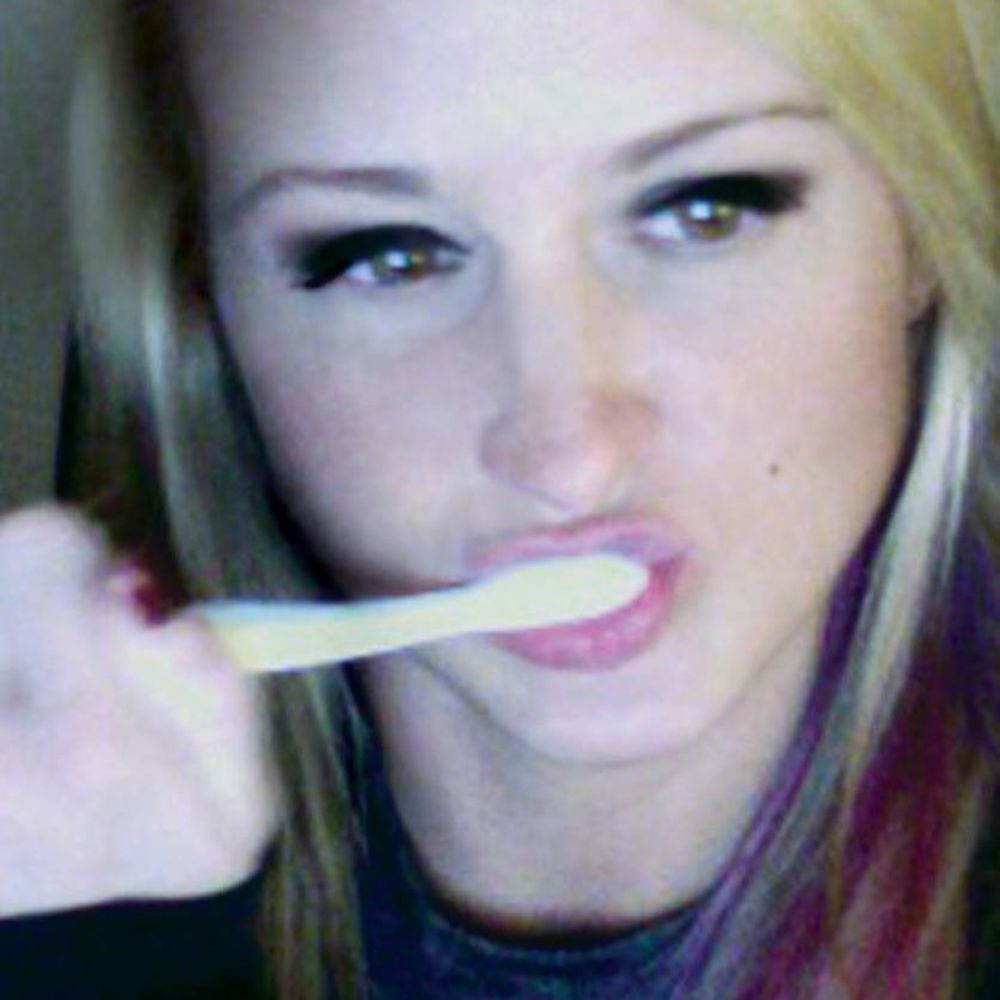 Meet your Posher, Courtney